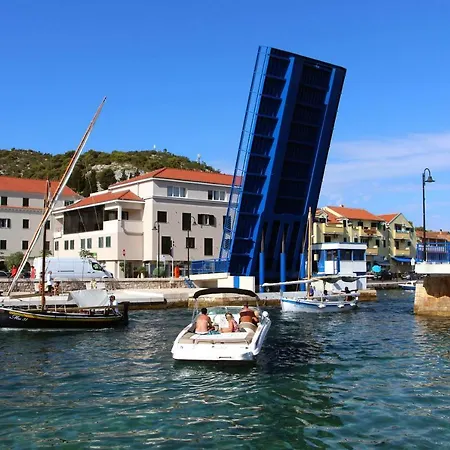 Maria * Tisno