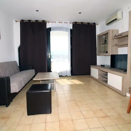 Apartment Maria *
