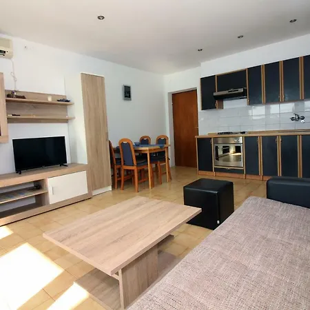 Maria Apartment *
